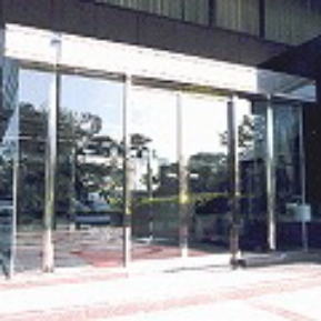 コレスト株式会社自動ドア